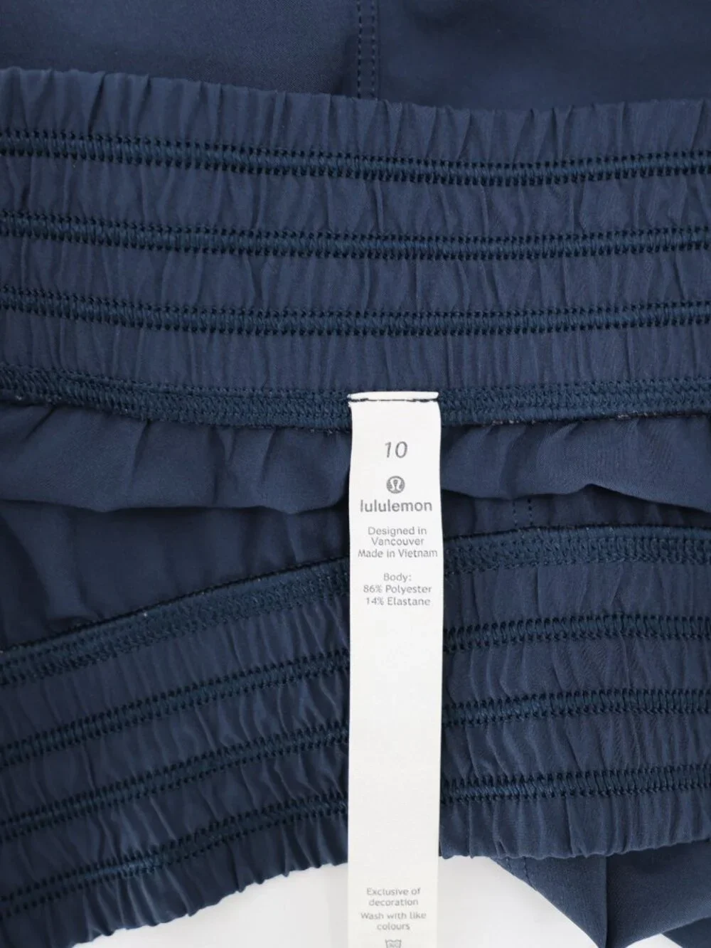 Lululemon Pants Womens 10 Wanderer Cropped Elastic Waist High Rise Casual Blue